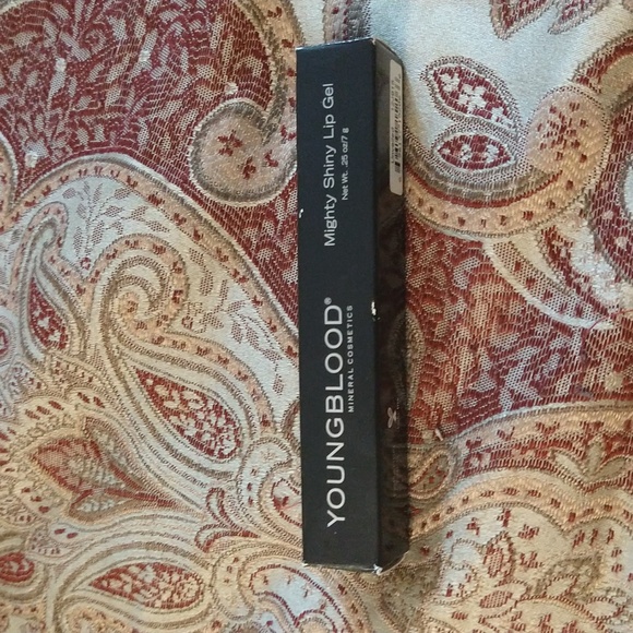 Youngblood mineral cosmetics Mighty Shiny Lip Gel - Picture 2 of 7